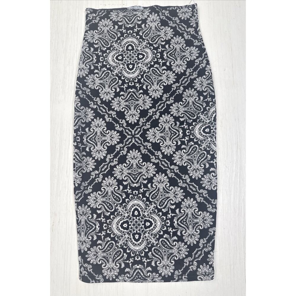 Charlotte Russe Black White Skirt Women's Size XS - Picture 5 of 14